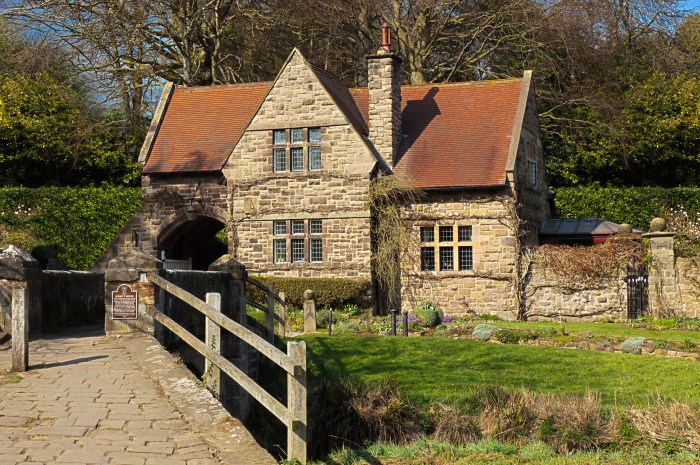 Old English House Free Stock Photo - Public Domain Pictures House renovation trends